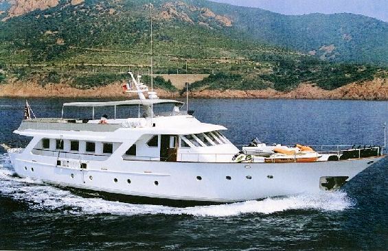 Classic Yacht LAIKA -  Cruising