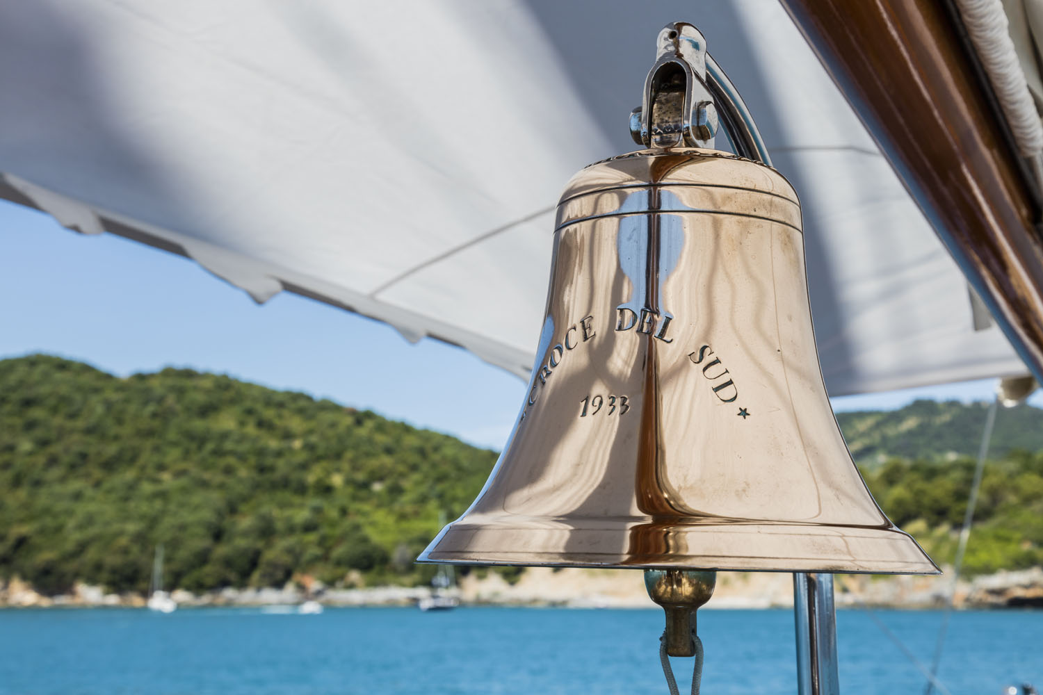 Classic sail yacht CROCE DEL SUD - Bell