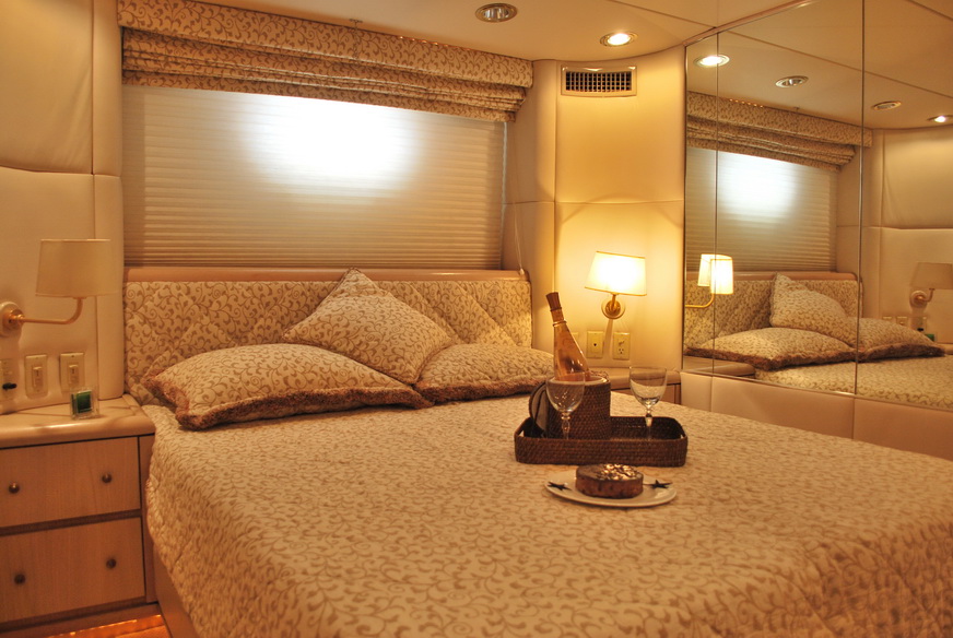 GILAINE O - Guest double cabin