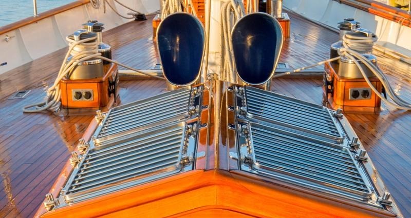 GLORIA Sailing yacht - Deck detail