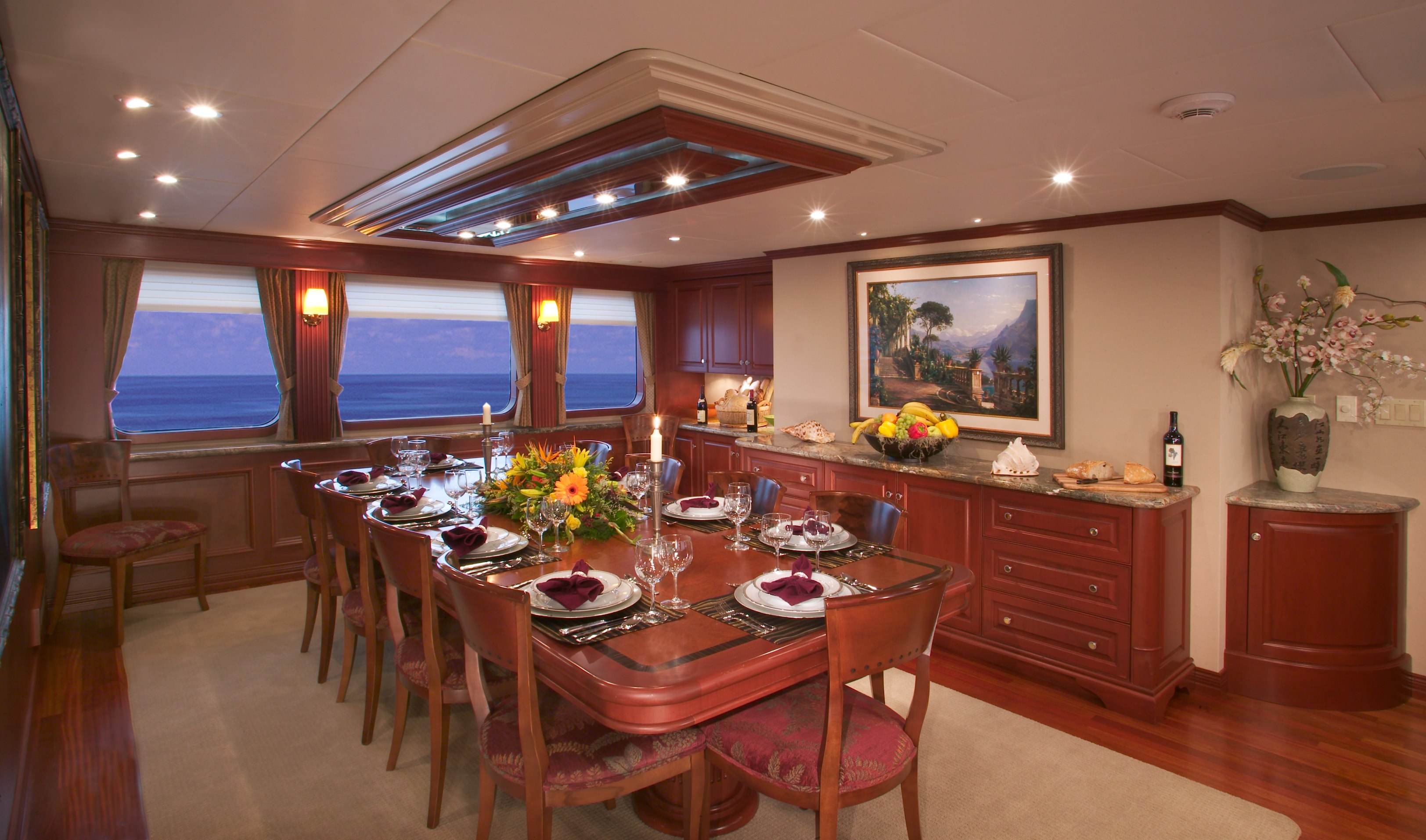 Golf Charter Yacht Stargazer -  Formal Dining Room