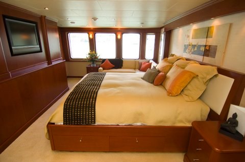Golf Charter Yacht Stargazer -  Master Cabin 2