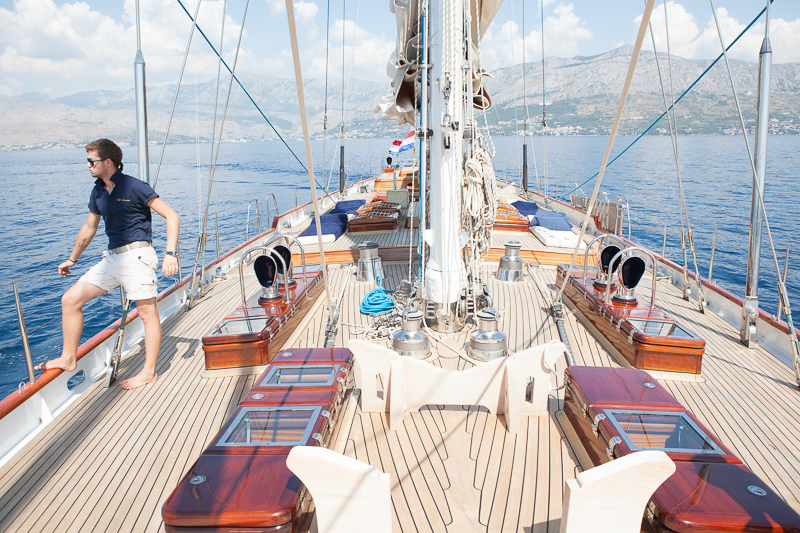 HELIYACHTS 115 - Looking aft