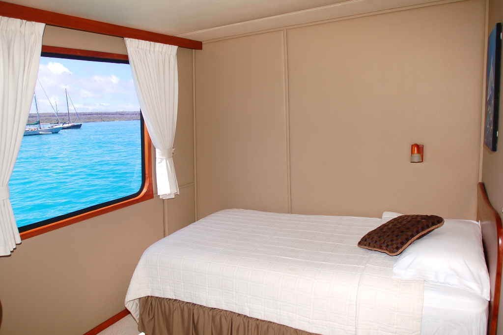 INTEGRITY -  1 Single Cabin with Twin Bed