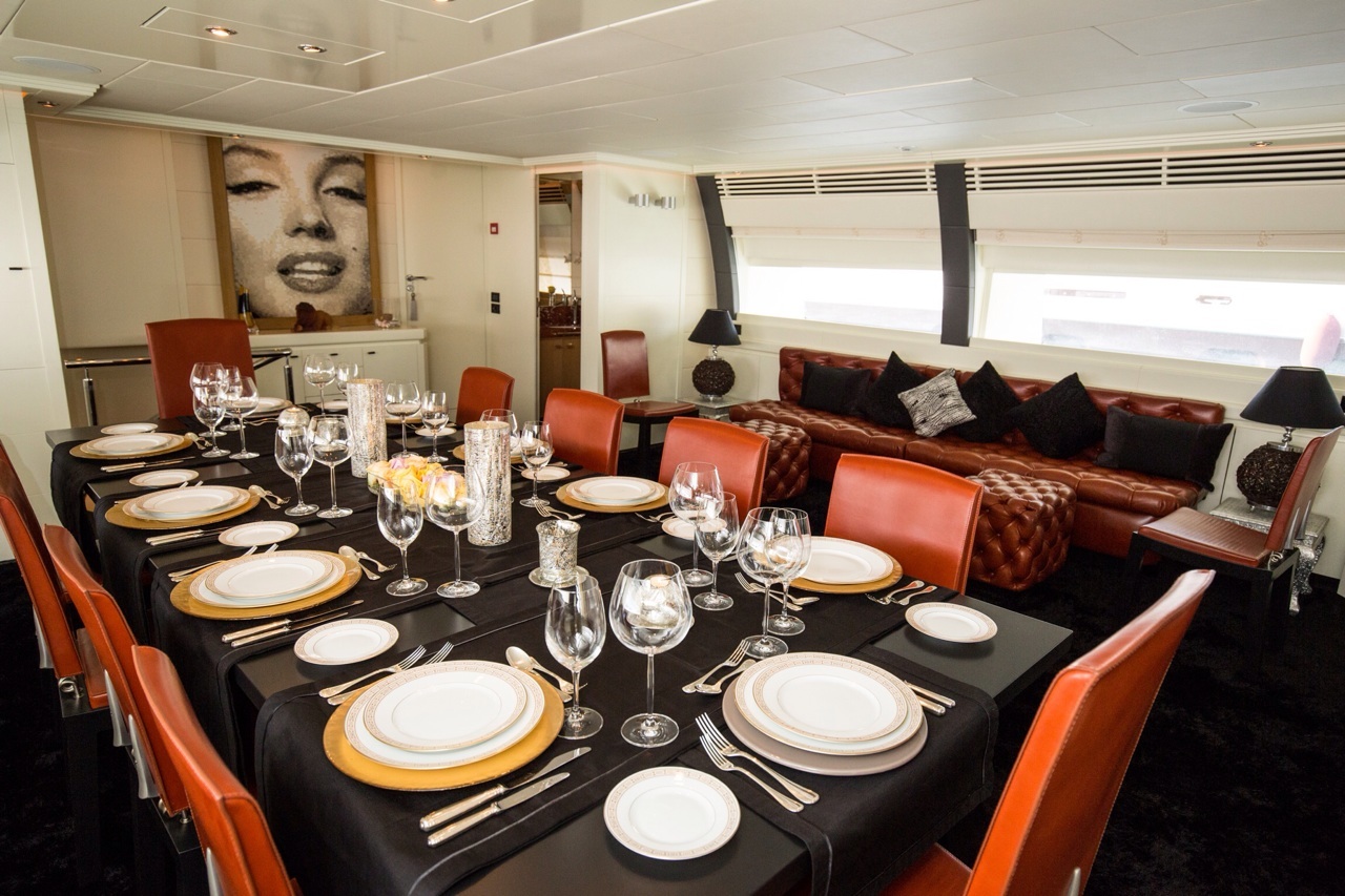 ISA Motor yacht SAMJA - Formal dining