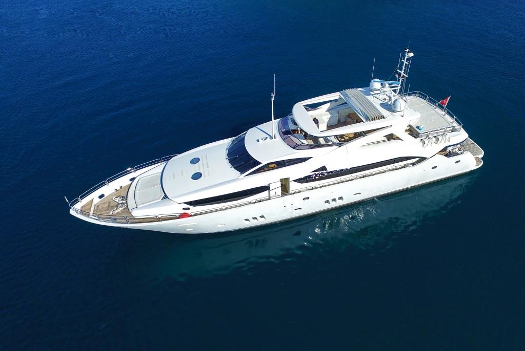 LIDIA III - Yacht
