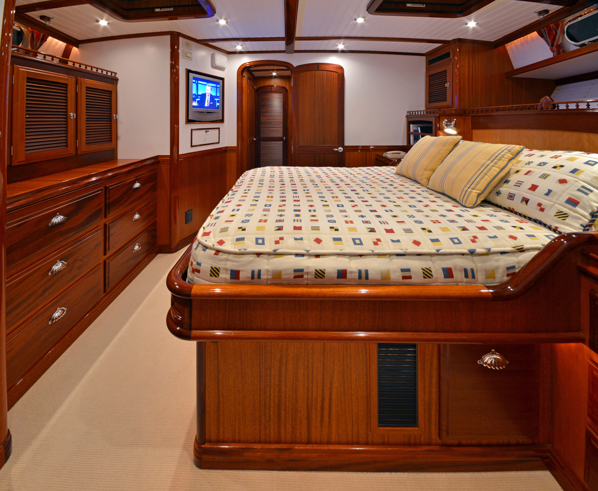 LYMAN MORSE Yacht EXCELLENCE -  Guest Cabin