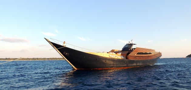 Luxury superyacht DRAGOON 130