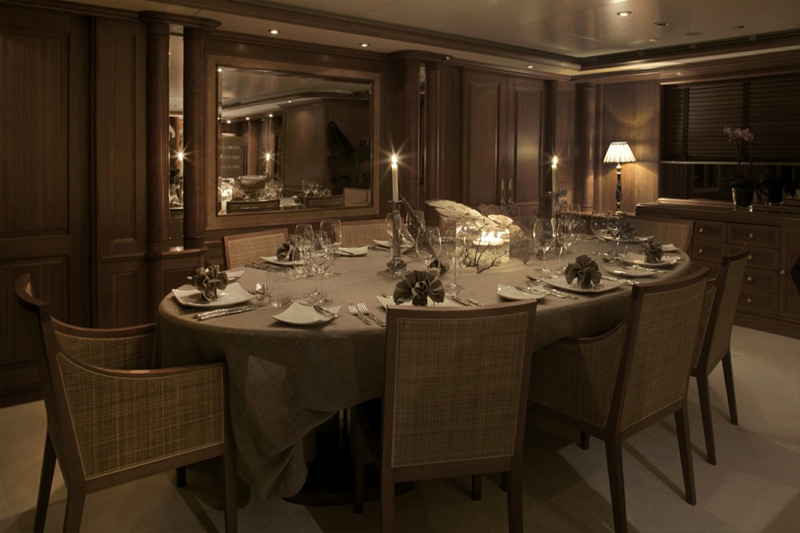 Luxury superyacht JO - Dining
