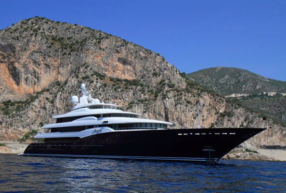 Luxury yacht Amaryllis 78m
