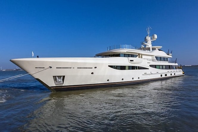 Luxury yacht ELIXIR