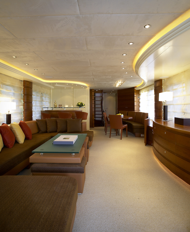 Luxury yacht FAR NIENTE - saloon