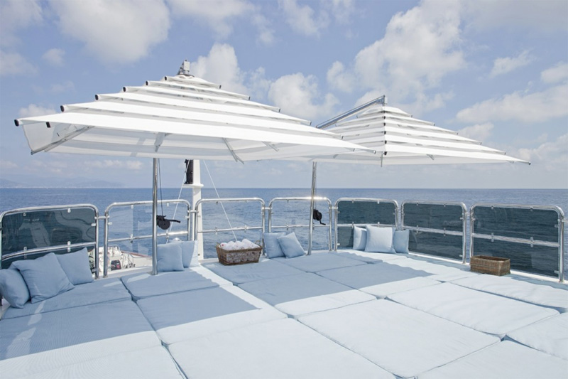 Luxury yacht JO - Sundeck