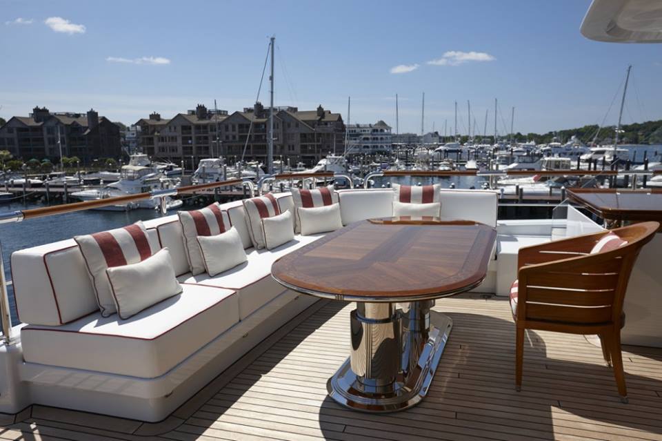 Luxury yacht ROCK.IT - Bridge Deck aft - Photo by Feadship Fanclub
