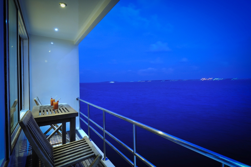 MALDIVE MOSAIQUE Seabreeze Balcony