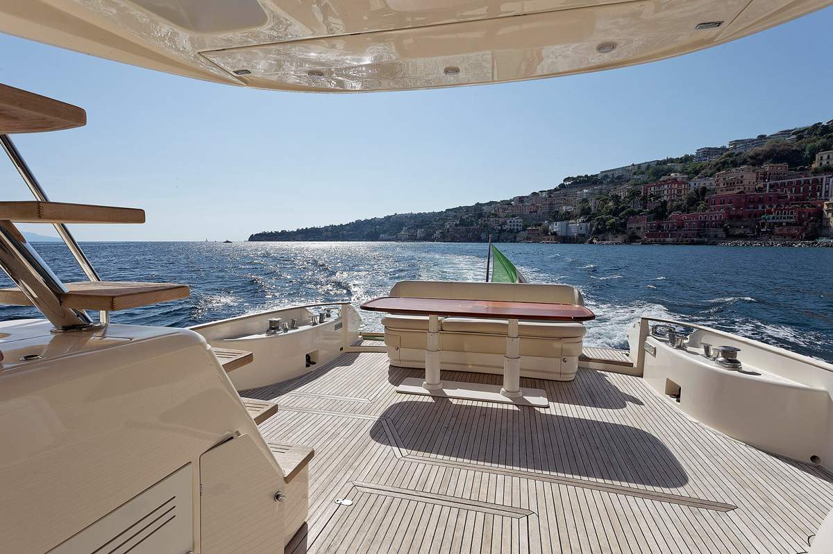 MY SEA PASSION - Spacious aft deck