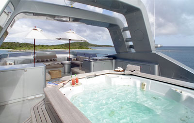 MY SILVER DREAM - Jacuzzi on sundeck