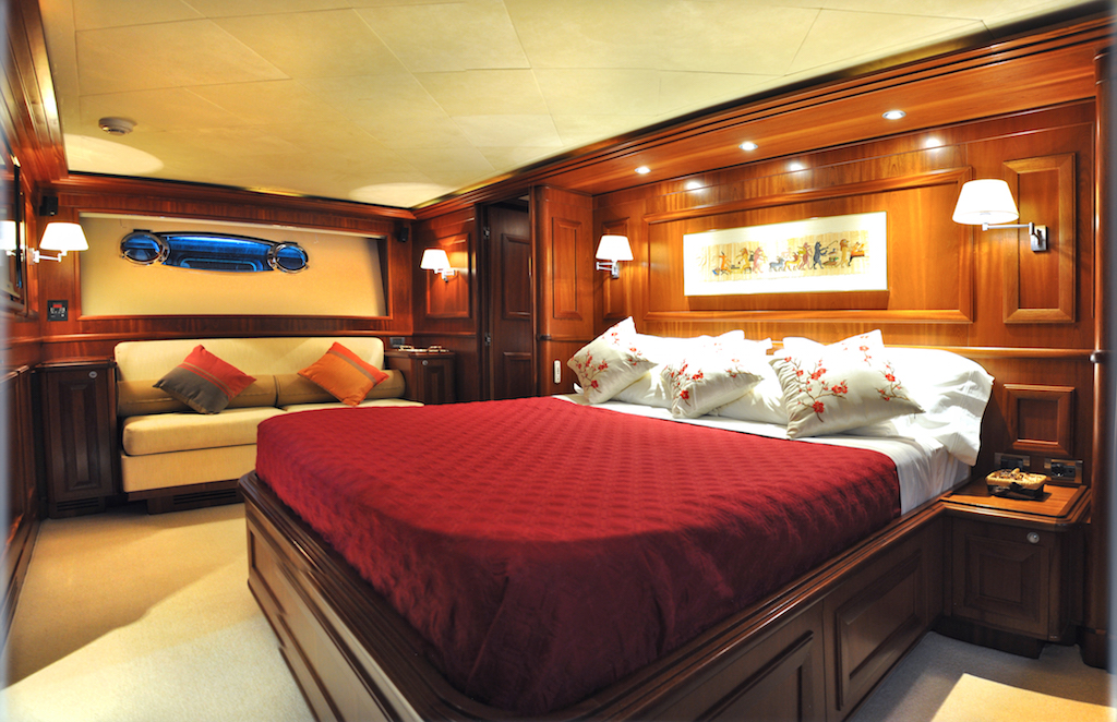 Motor Yacht CONQUISTADOR - VIP cabin 2