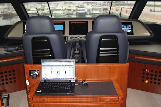 Motor Yacht Deva - Ferretti Custom Line - Cockpit