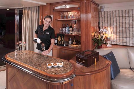 Motor Yacht GRAND BAROSSA - Service with a smile