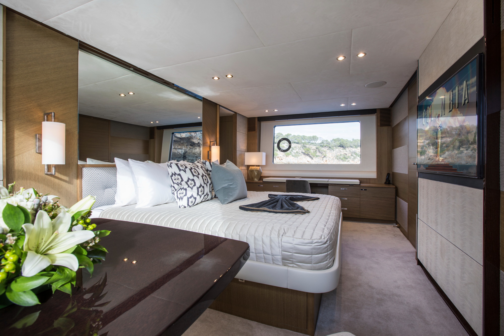 Motor Yacht LA VIE - Master cabin