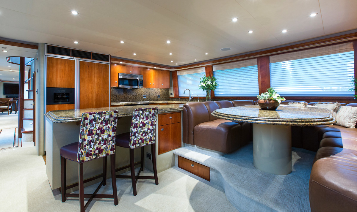 Motor Yacht OASIS- Forward galley seating