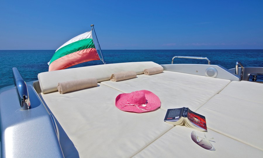 Motor Yacht THEA -  Aft Deck Sunpads