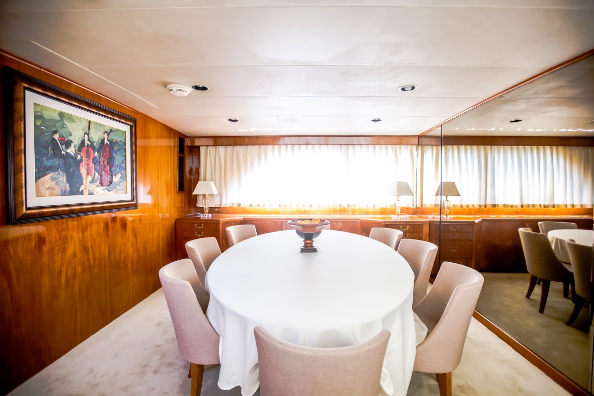 Motor yacht AURIANE - Dining