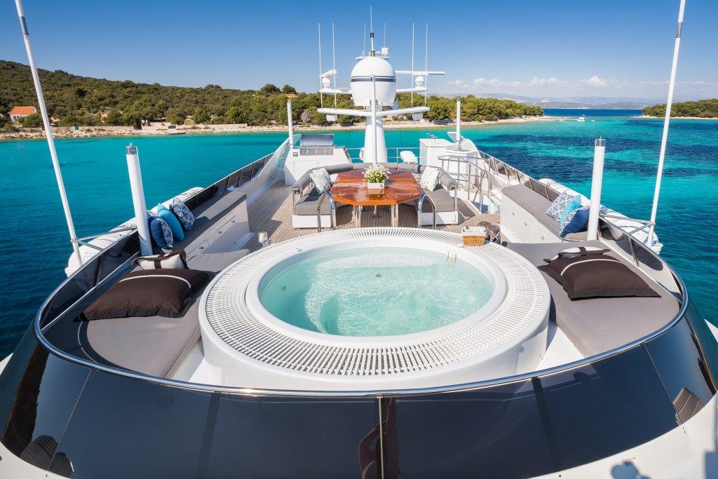 Vip Bathroom Luxury Yacht Browser By Charterworld Superyacht Charter