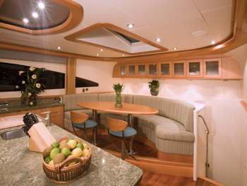 Motor yacht Don Carlo - Counrty Kitchen