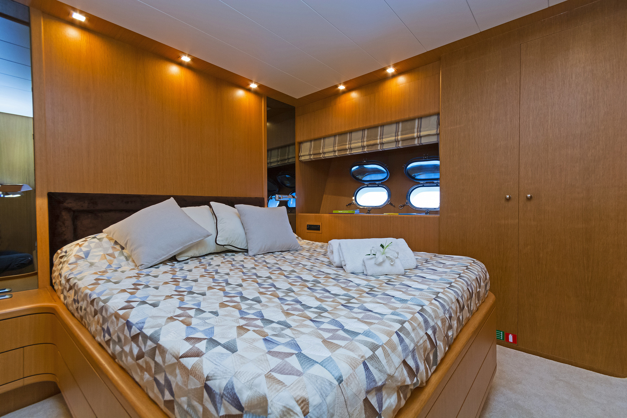 Motor yacht FOS - VIP cabin
