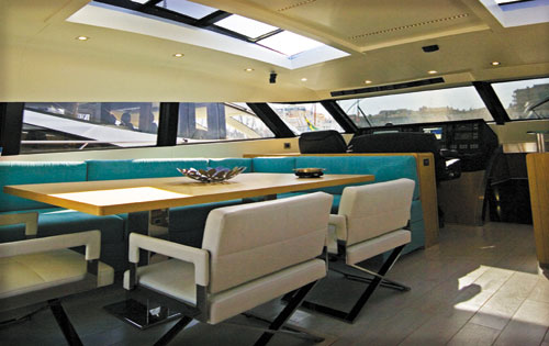 Motor yacht K BLU -  Dining