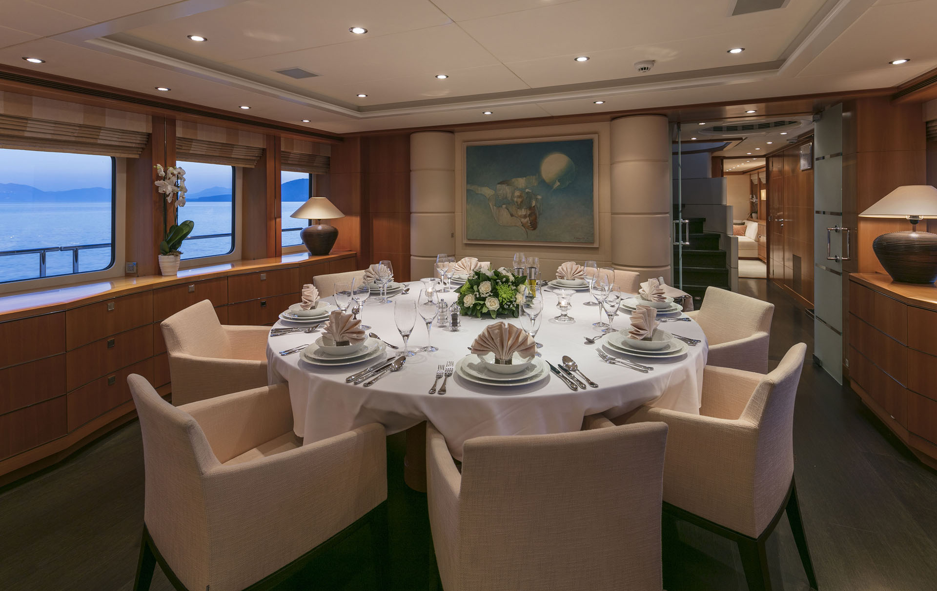 Motor yacht L'EQUINOX -  Formal dining
