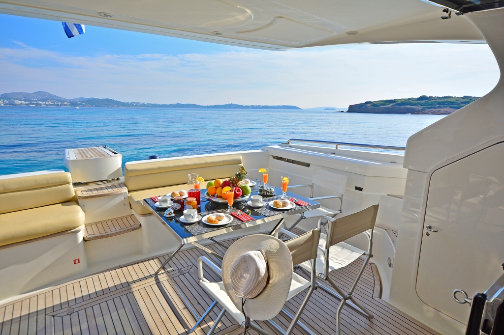 Motor yacht LADY A - Alfresco dining