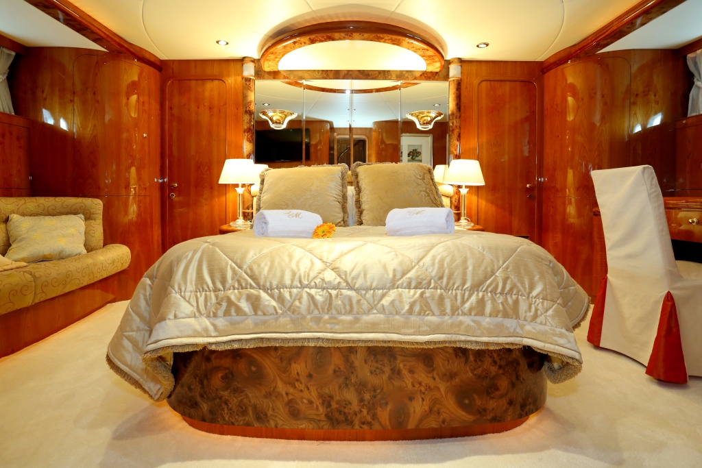 Motor yacht LADY MARCELLE - VIP Cabin