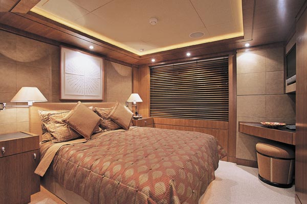 Motor yacht LEDRA - Guest cabin