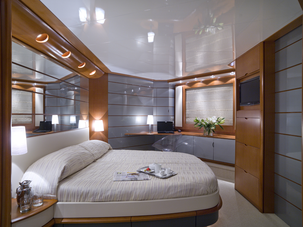 Motor yacht LULU -  Master Cabin