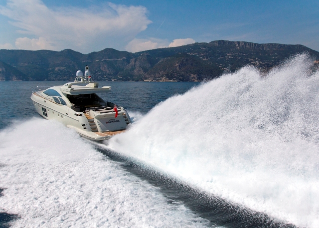Motor yacht NAMI - Rooster tail