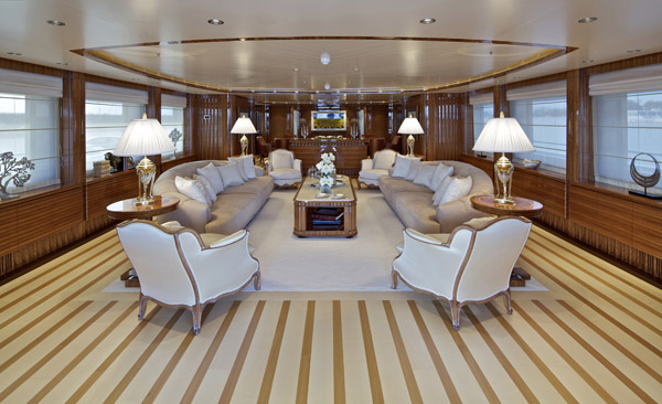 Motor yacht ORAMA -  Main Salon