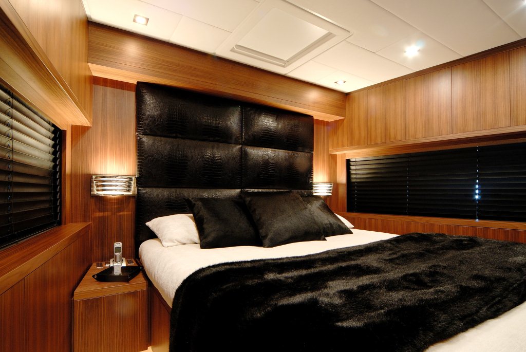 Motor yacht RG 512 -  VIP Cabin