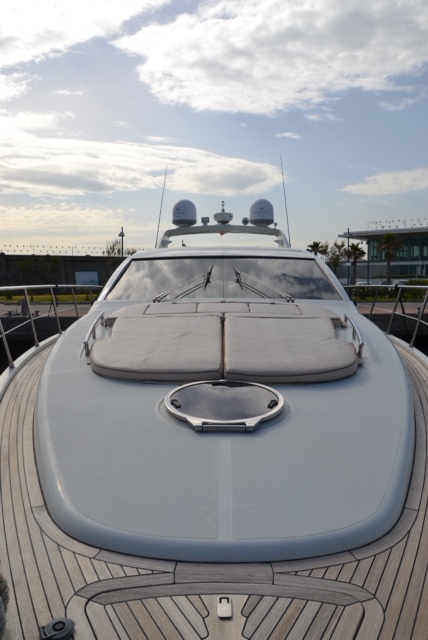 Motor yacht SABEA MEA - Foredeck Sunpads