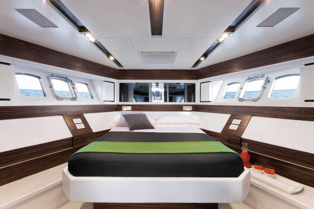 Motor yacht SCUDERIA -  VIP Cabin