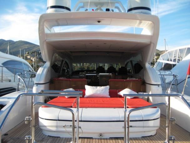 Motor yacht SED -  Aft View