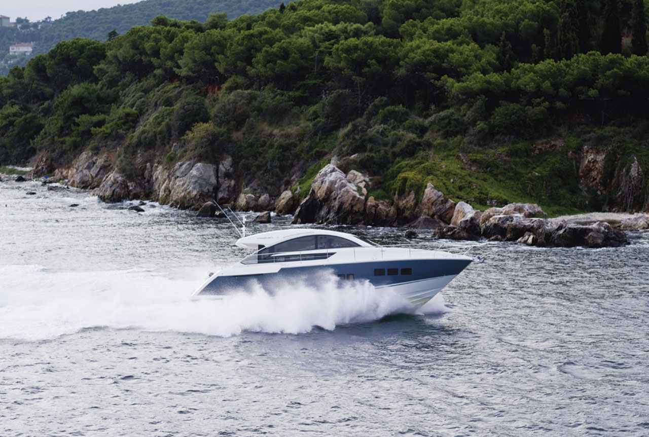 Motor yacht SERENITY - On Charter
