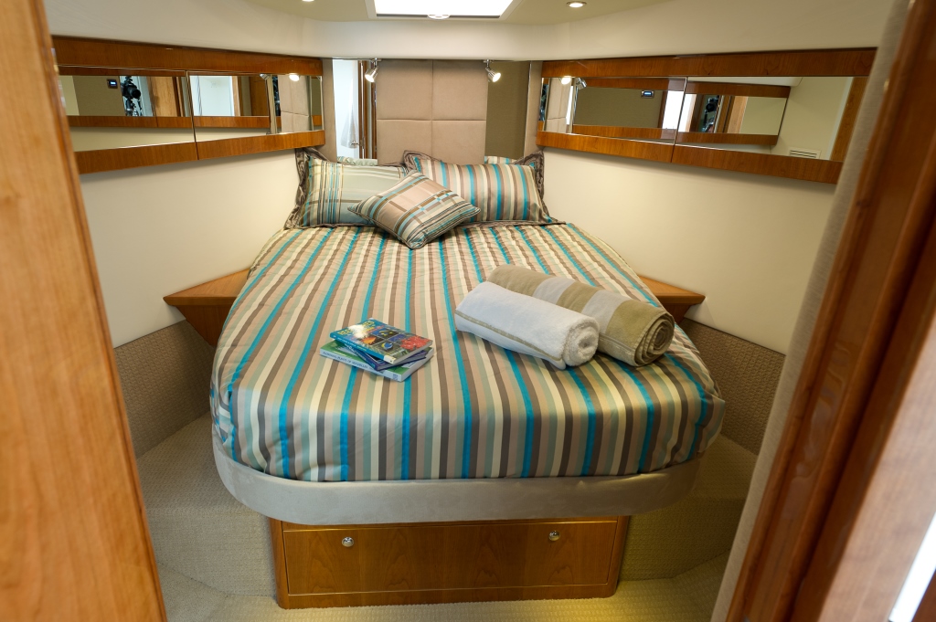 Motor yacht uSHAKA -  Guest Cabin