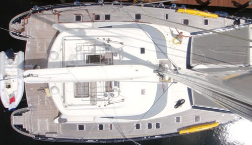 NAHEMA IV -  Deck from above