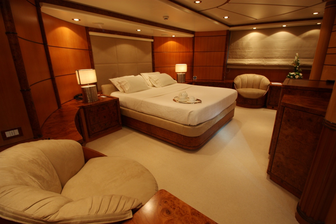 OURANOS TOO -  Master Cabin