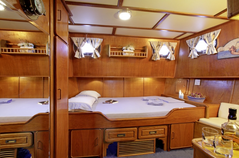 ROTA II yacht - cabin