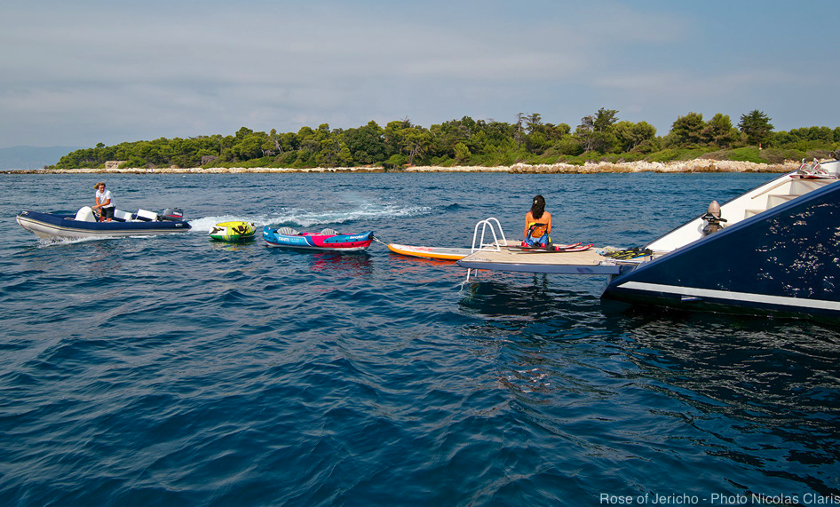 Rose of Jericho Catamaran yacht- water toys - Photo Nicolas Claris