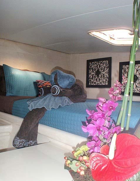 SWISH - Starboard fwd guest cabin